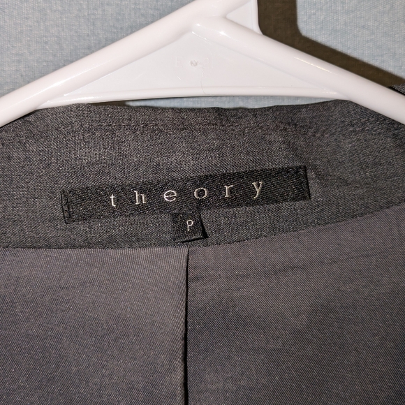 Theory Grey Tailored Blazer - Picture 3 of 4